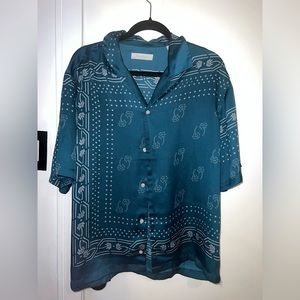 Urban Outfitters Silk Button Up. Men’s M